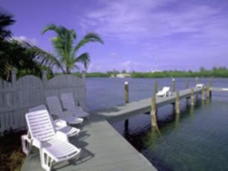 Buy Coconut Mallory Resort And Marina Timeshares for Sale; Sell Coconut
