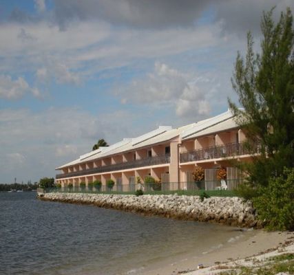 Buy Palm Beach Resort Beach Club Timeshares for Sale; Sell Palm Beach