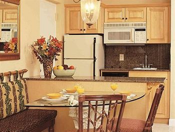 Buy Palm Beach Shores Resort And Vacation Villas Timeshares for Sale